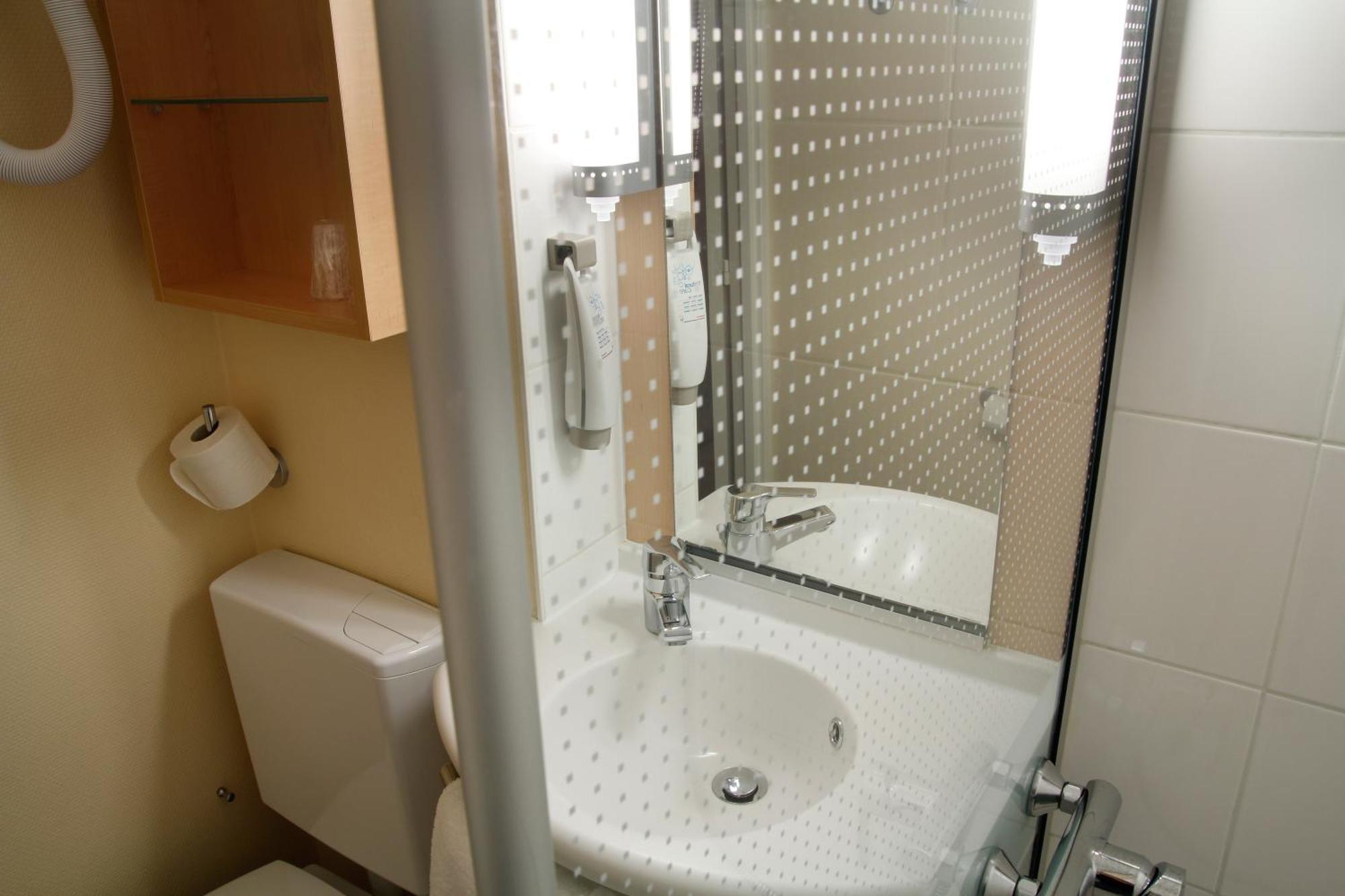 Ibis Montbeliard Hotell Rom bilde