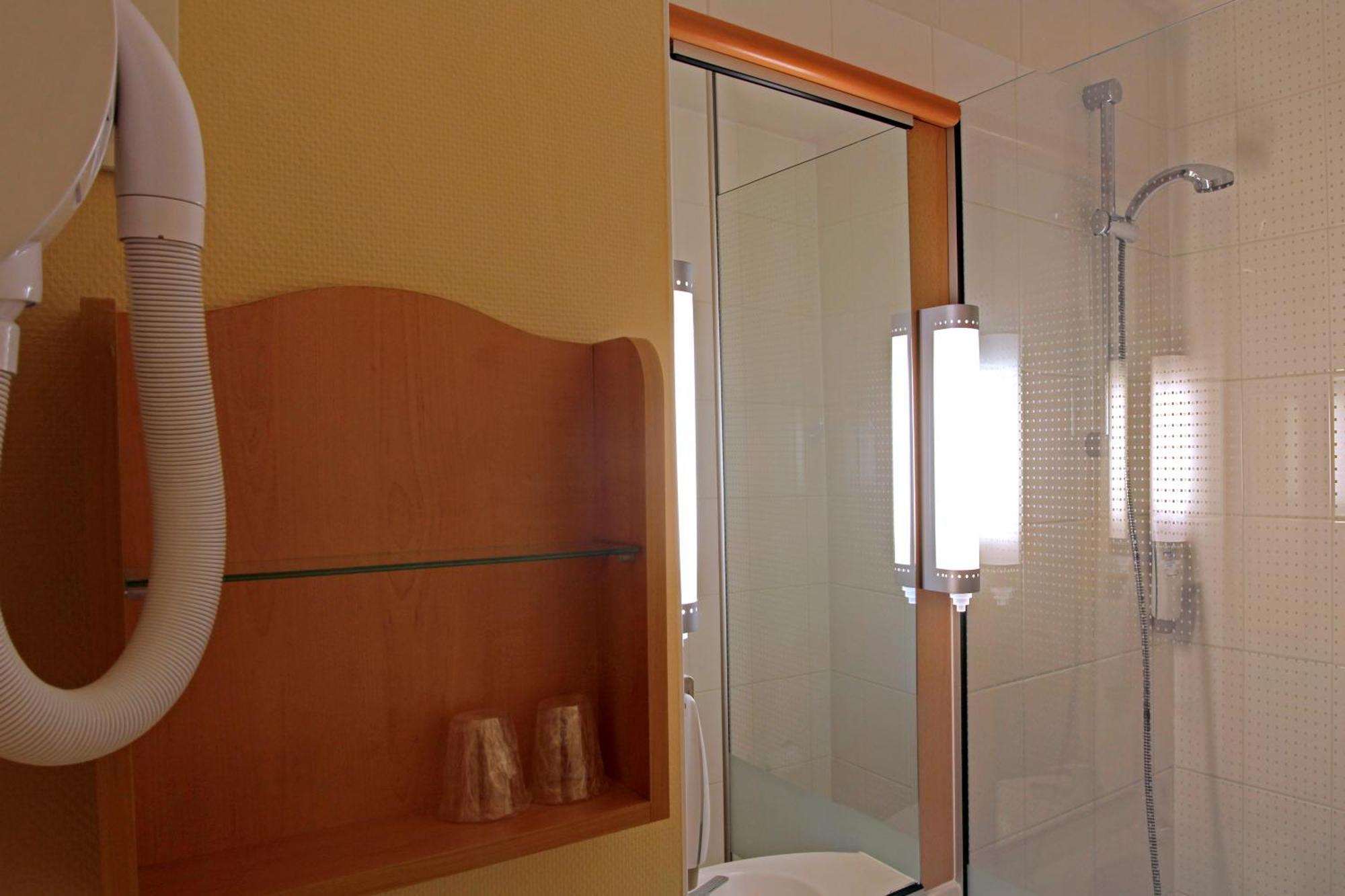 Ibis Montbeliard Hotell Rom bilde