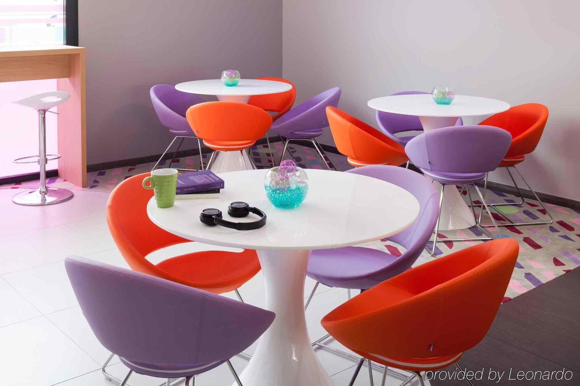 Ibis Montbeliard Hotell Eksteriør bilde