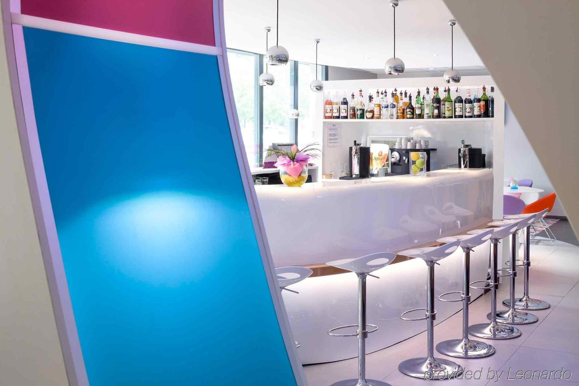 Ibis Montbeliard Hotell Eksteriør bilde