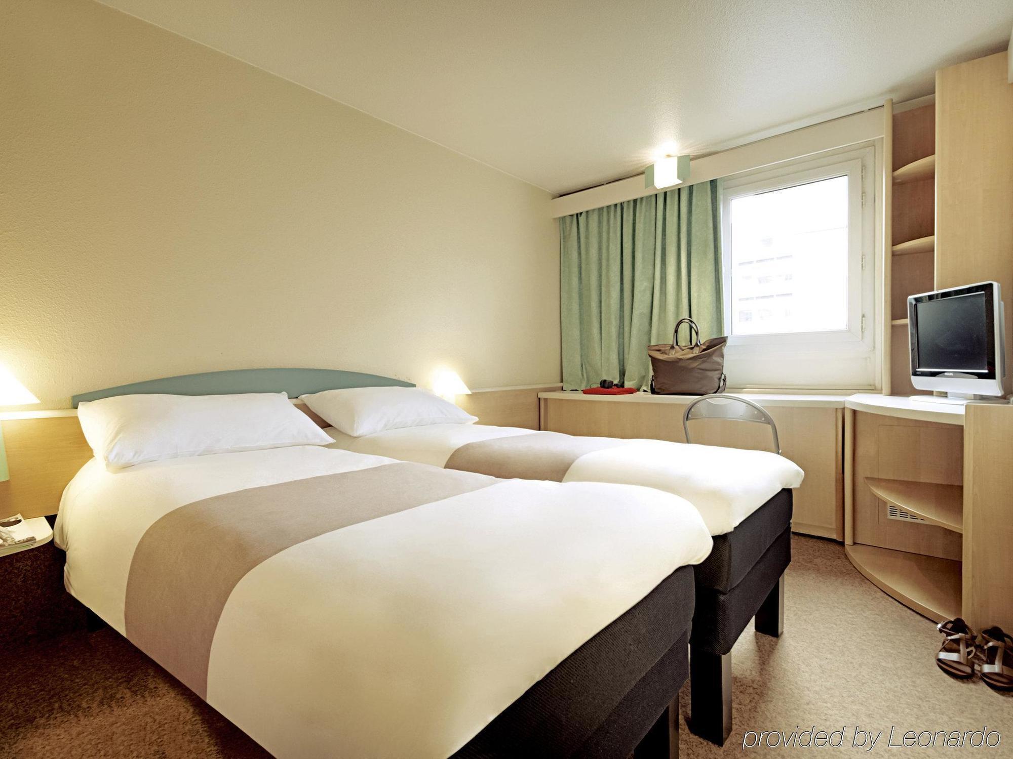 Ibis Montbeliard Hotell Eksteriør bilde
