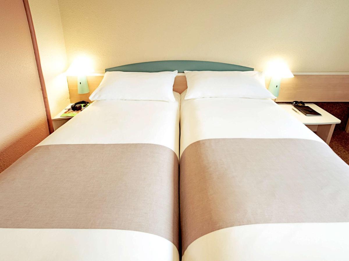Ibis Montbeliard Hotell Eksteriør bilde