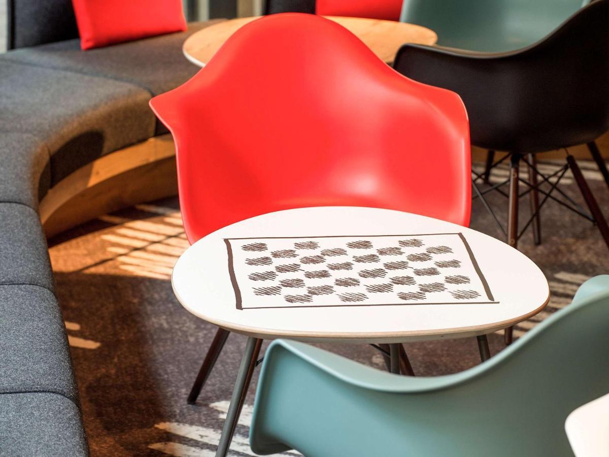 Ibis Montbeliard Hotell Eksteriør bilde
